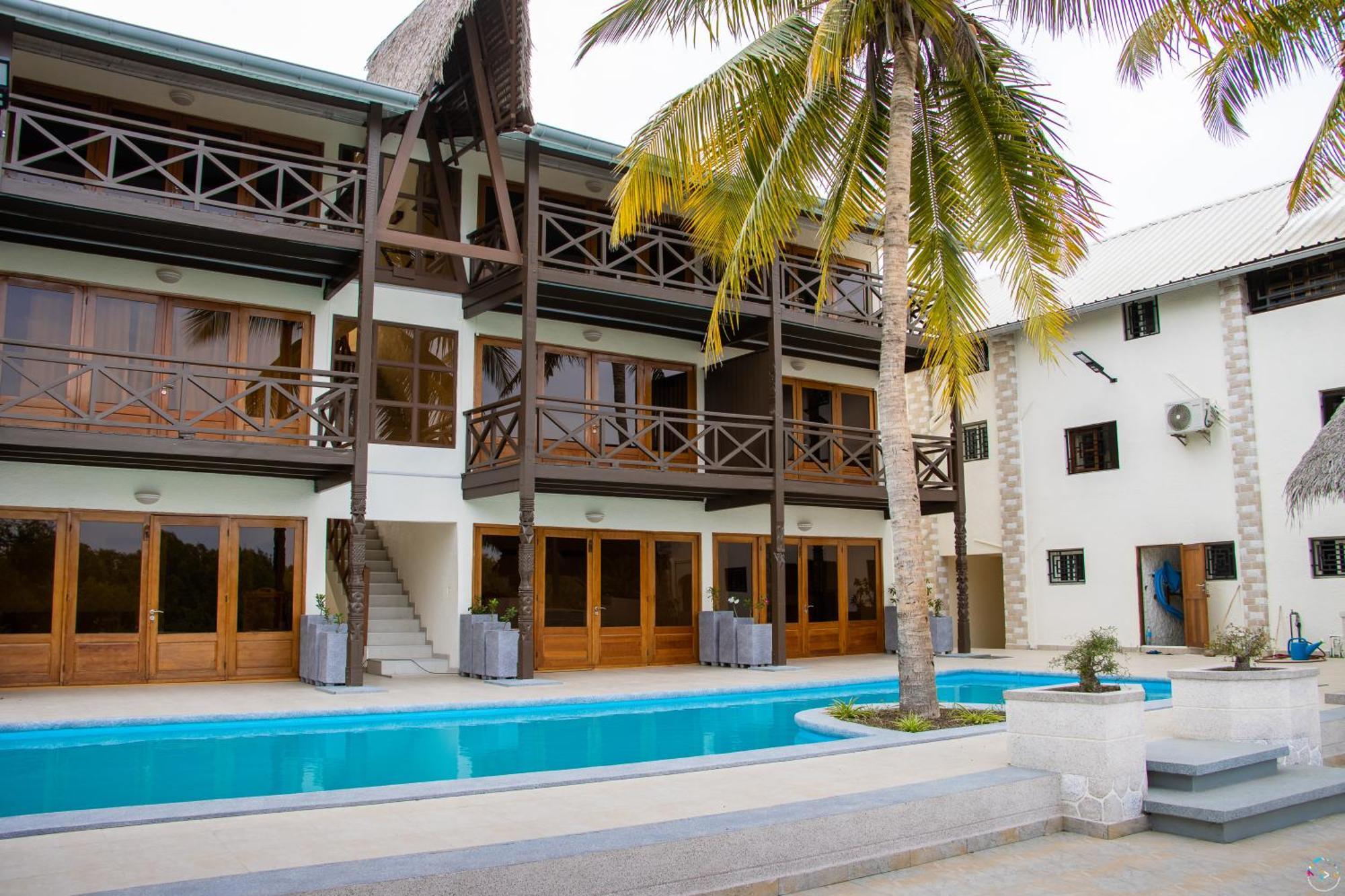 Hotel Baobab Cafe Мурундава Экстерьер фото