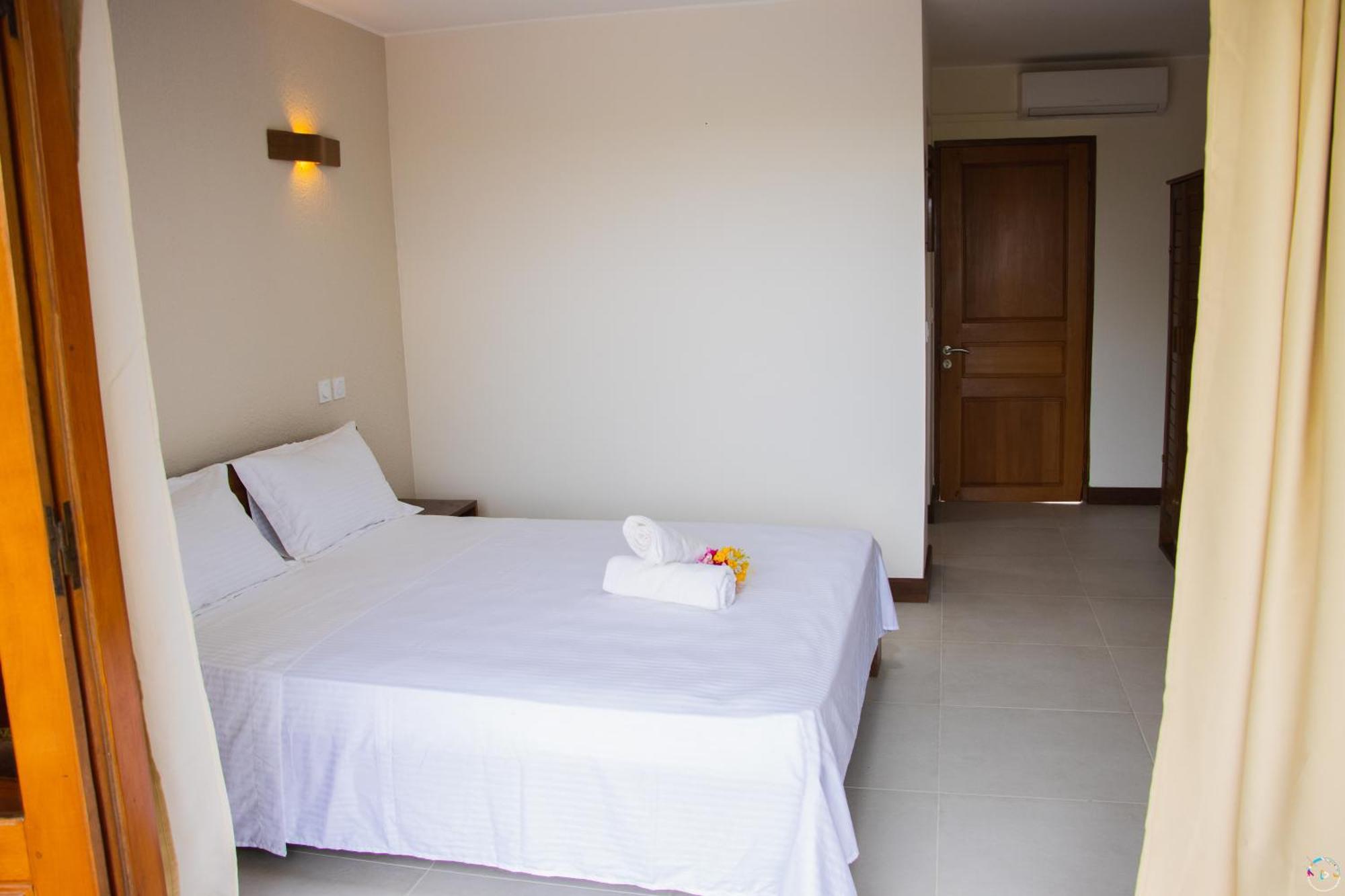Hotel Baobab Cafe Мурундава Экстерьер фото