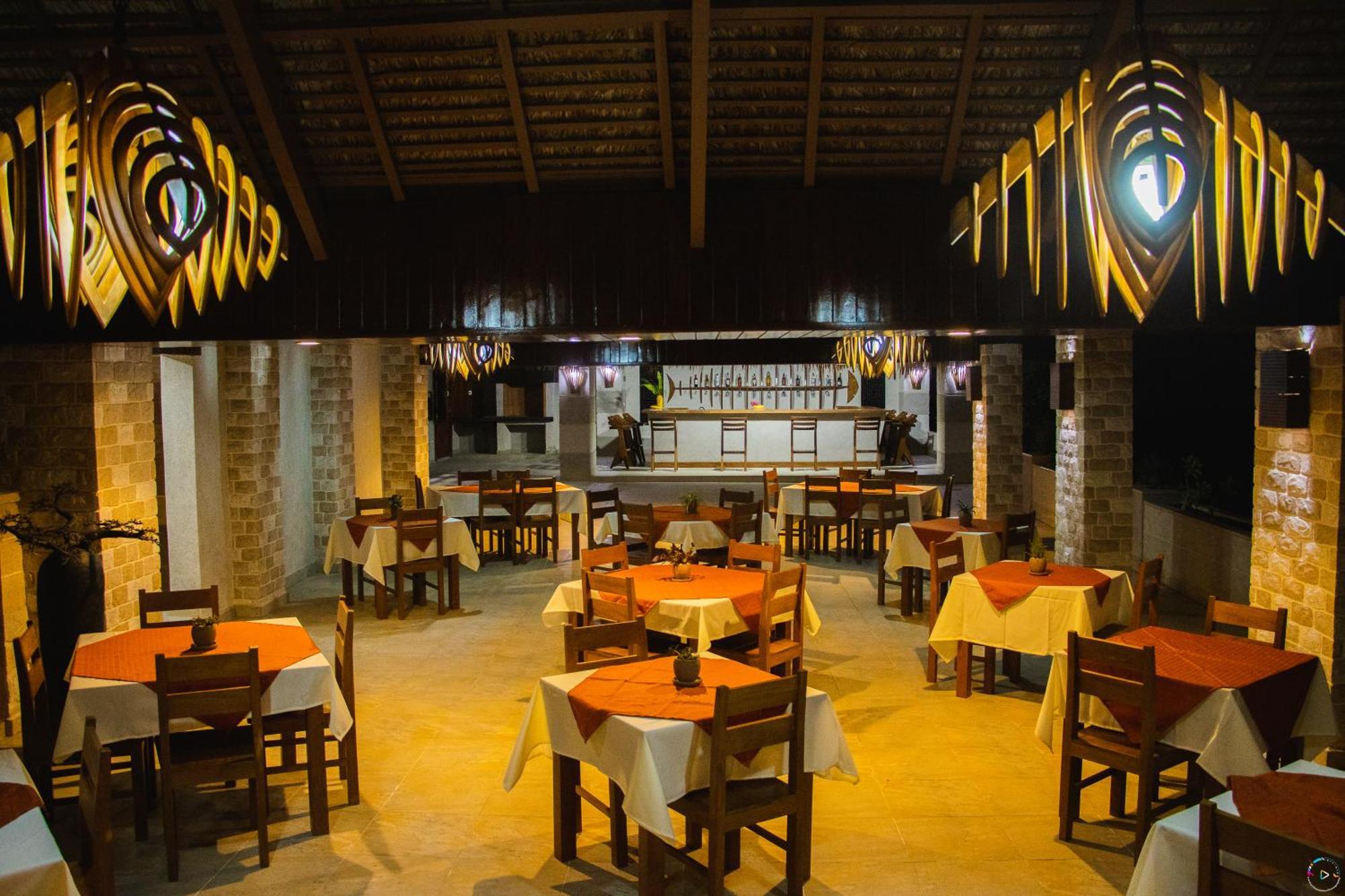 Hotel Baobab Cafe Мурундава Экстерьер фото