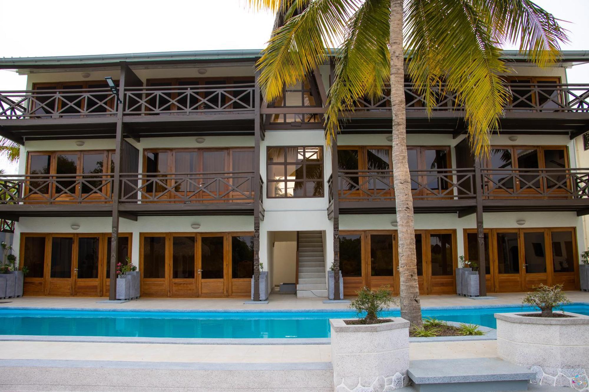 Hotel Baobab Cafe Мурундава Экстерьер фото